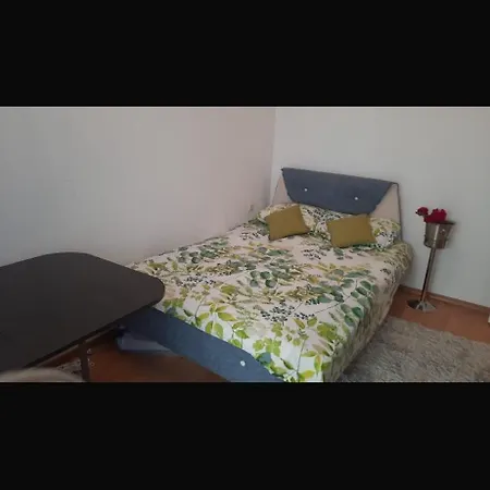 Aphrodite Rose Apartmán