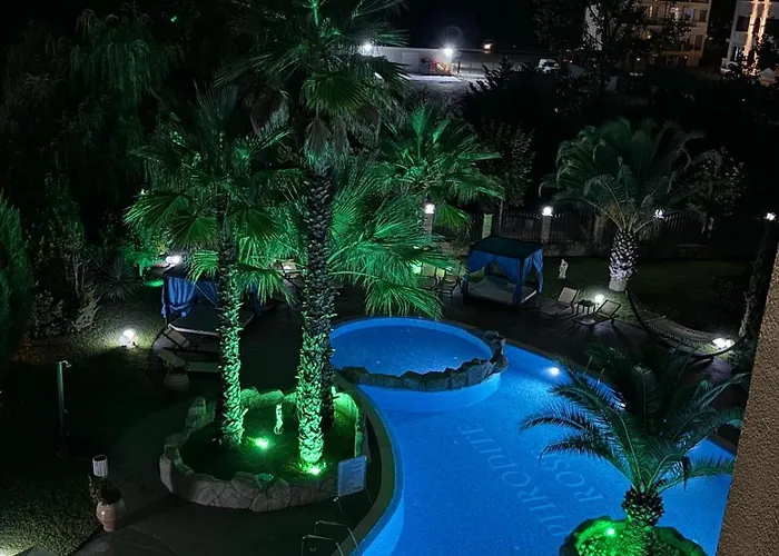 アパート Aphrodite Rose