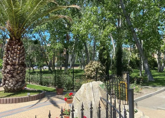 Aphrodite Rose アパート *